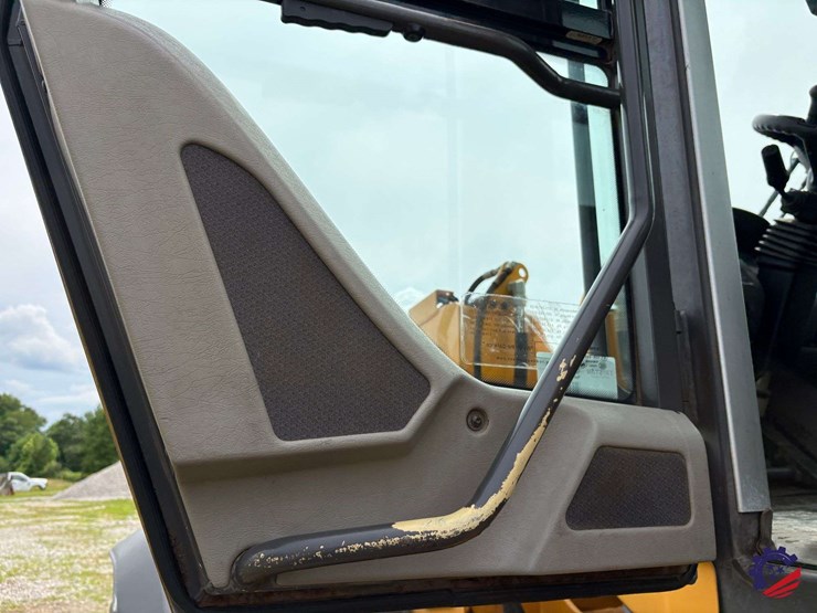 2019-volvo-l70h-image-71