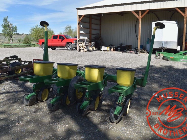 john-deere-30-image-6