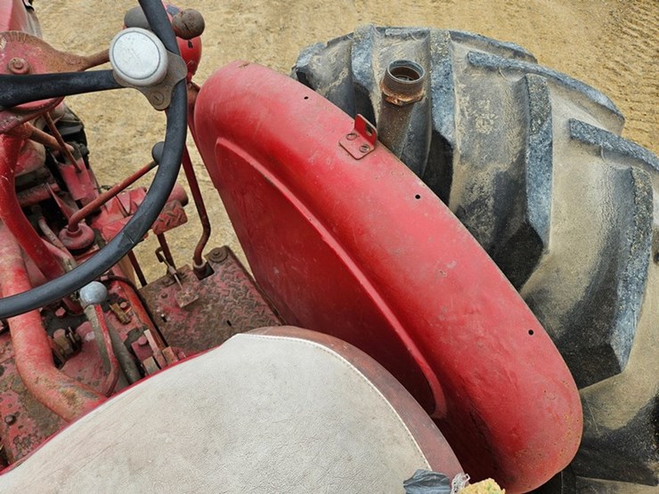 massey-ferguson-44-image-20