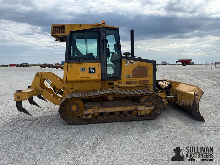 2017-deere-450j-lgp-image-4