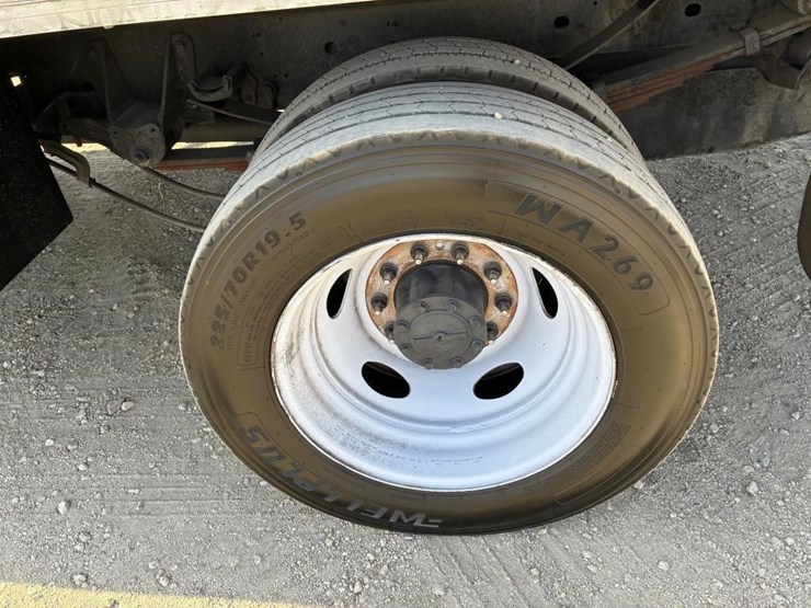 2018-ford-f550-xlt-image-8
