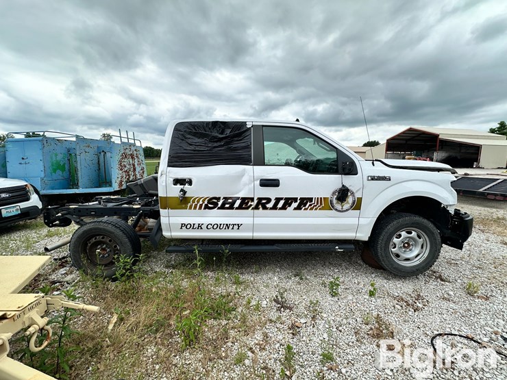 2020-ford-f150-xl-image-4