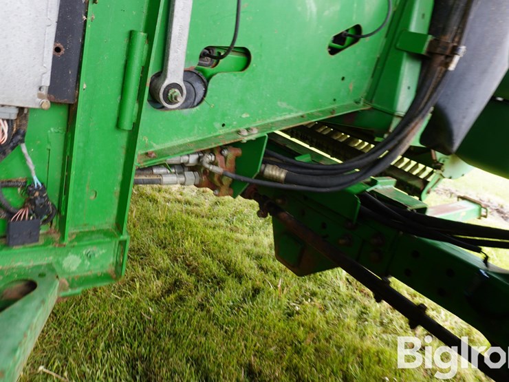 2004-john-deere-9860-sts-image-17