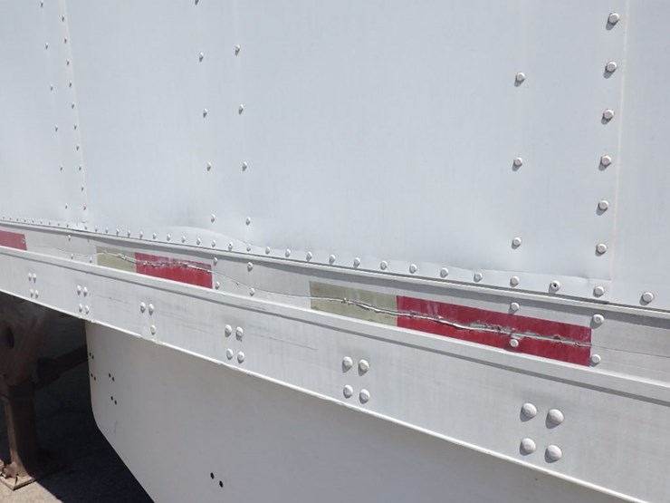 2005-utility-4000d-x-image-24