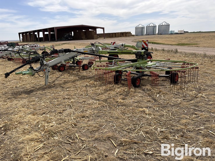 2015-claas-liner-2900-image-1