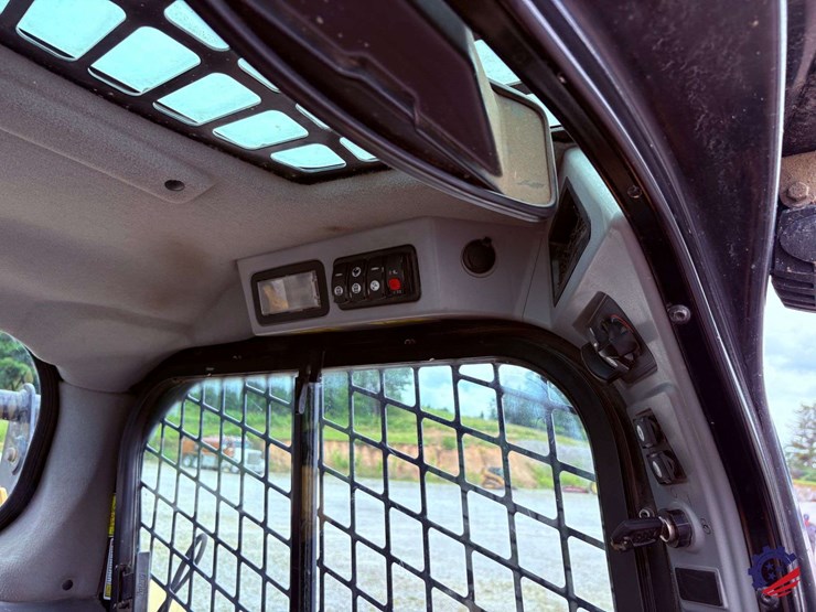 2018-cat-259-skid-steer-image-54