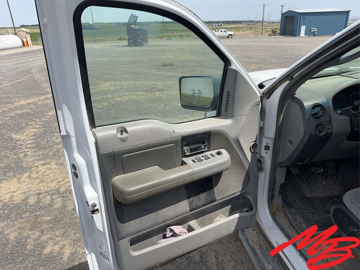 2008-ford-f150-image-27