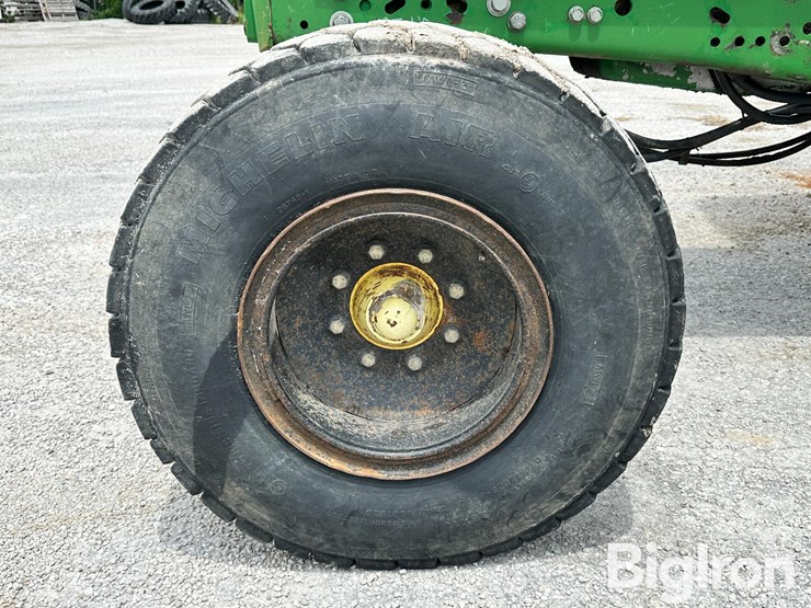 john-deere-7210-image-15
