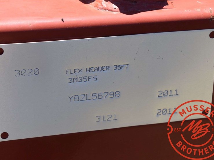 2011-case-ih-3020-image-28