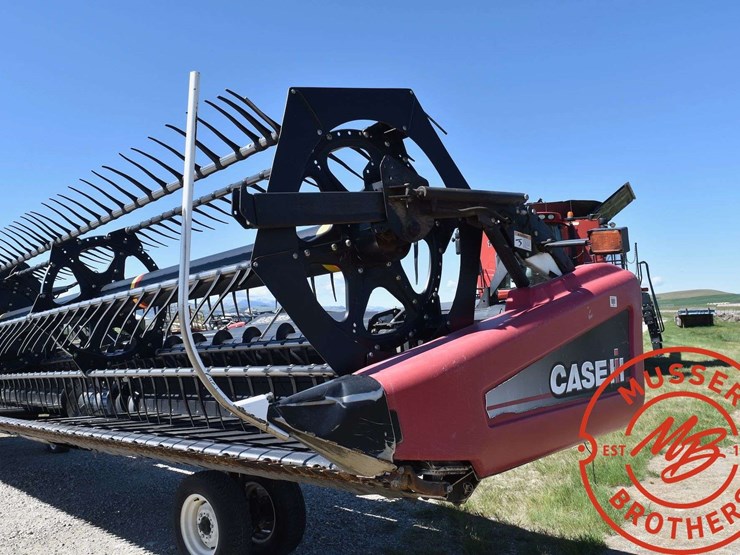 2009-case-ih-2152-image-14