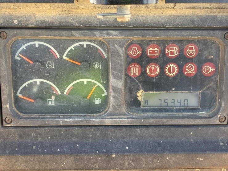 2000-caterpillar-d5m-image-21