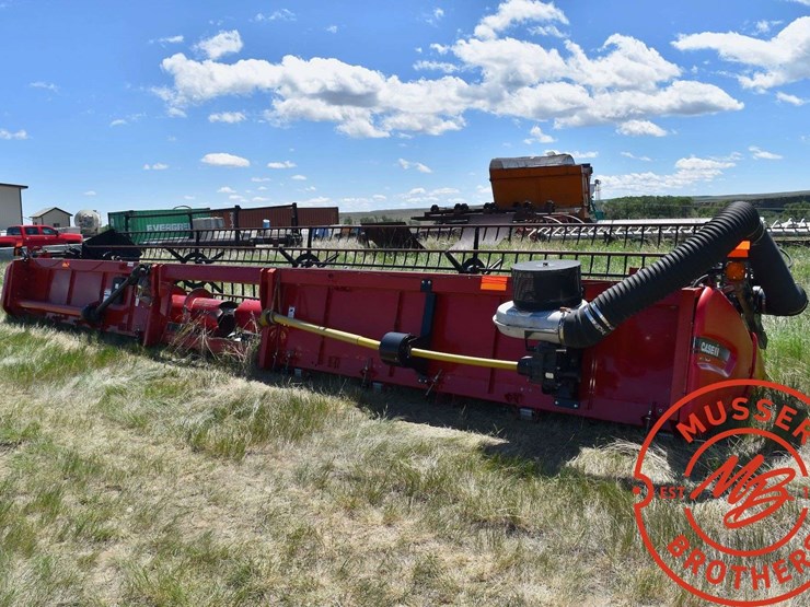 2011-case-ih-3020-image-10