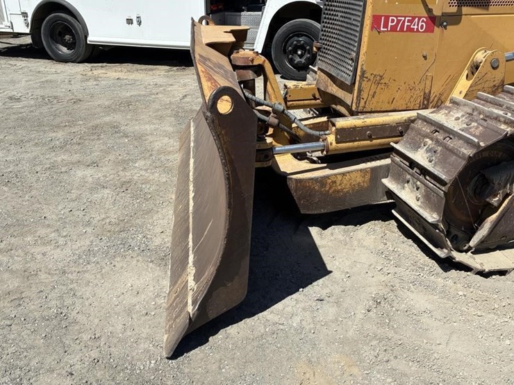 2000-caterpillar-d5m-image-5