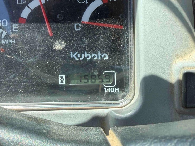 kubota-rtv1100-image-13