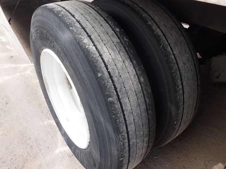 2013-utility-3000r-image-26