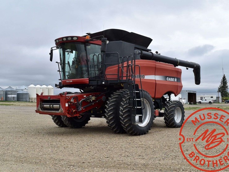2005-case-ih-8010-image-2