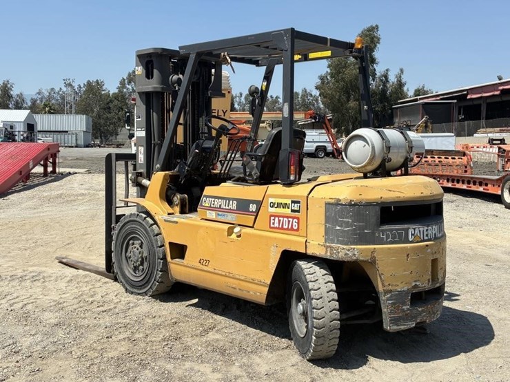 2009-caterpillar-gp40-image-2