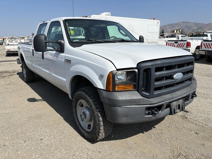 2007-ford-f350-sd-image-2