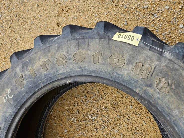 #5010-•-firestone-420/85r34-tire-image-3