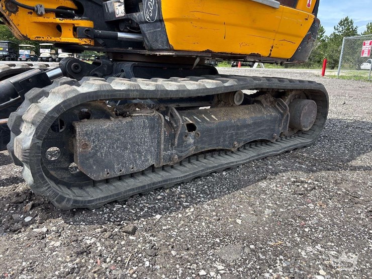 2019-jcb-8029cts-image-31