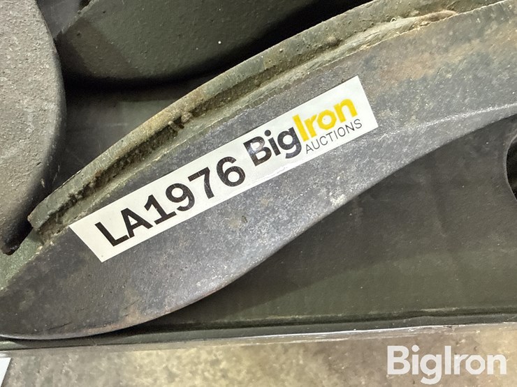 john-deere-2410-image-8