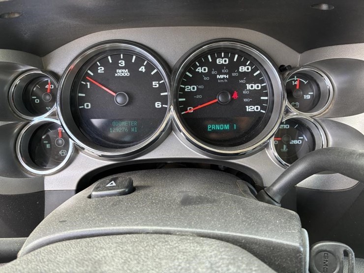 2012-gmc-2500hd-image-18