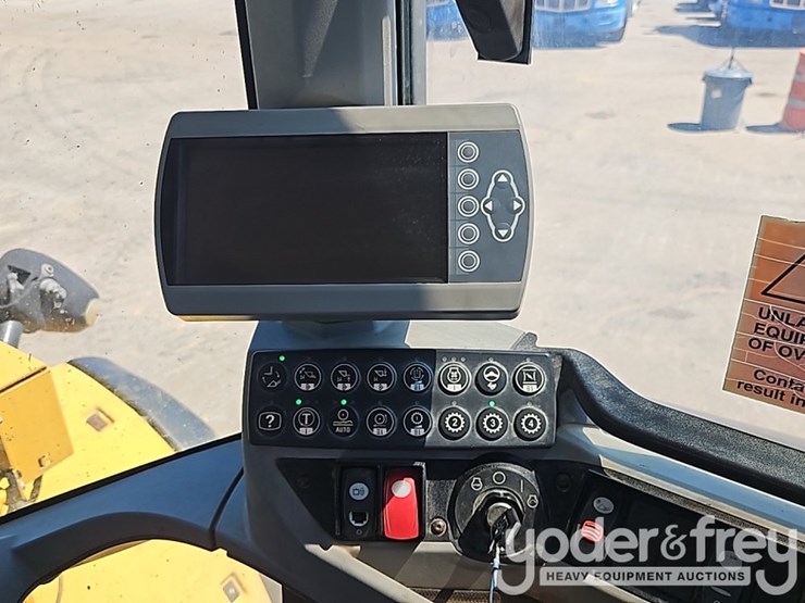 2012-caterpillar-930k-image-38
