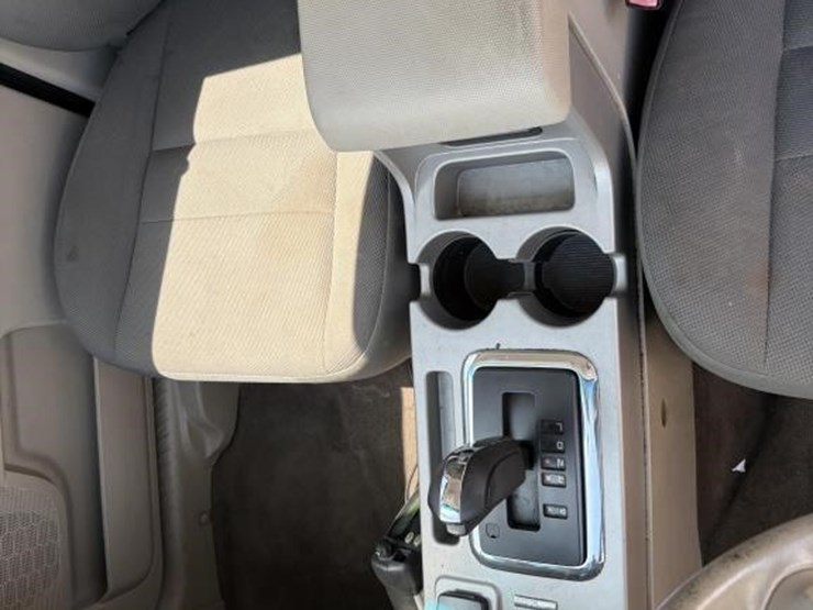 2009-ford-escape-hybrid-image-19