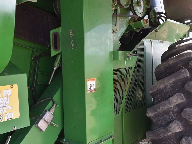 2008-john-deere-9770-sts-image-33