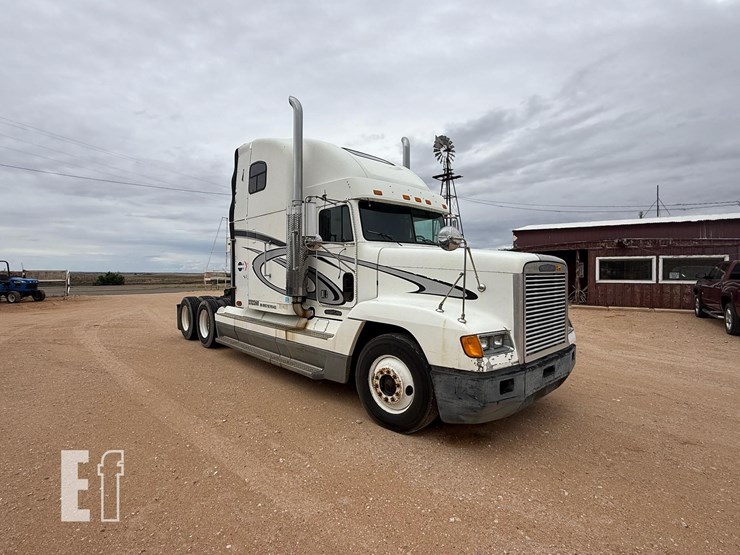 1996-freightliner-fld120-image-7