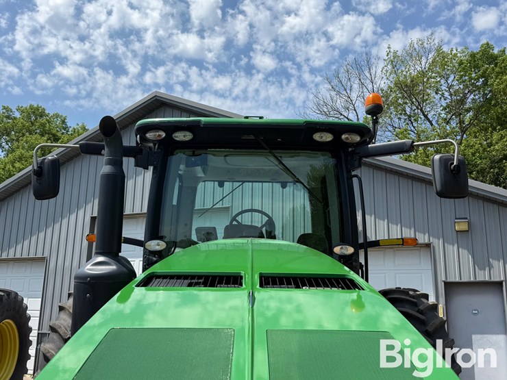 2012-john-deere-8285r-image-10