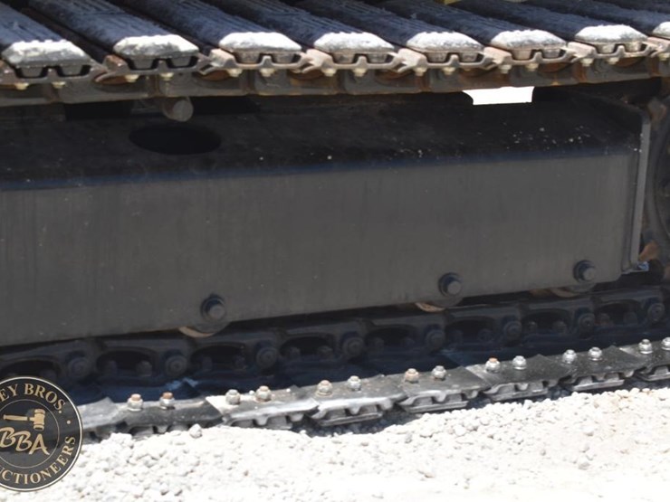 2021-caterpillar-305.5e2-image-26