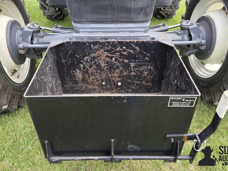 new-holland-tm165-image-19