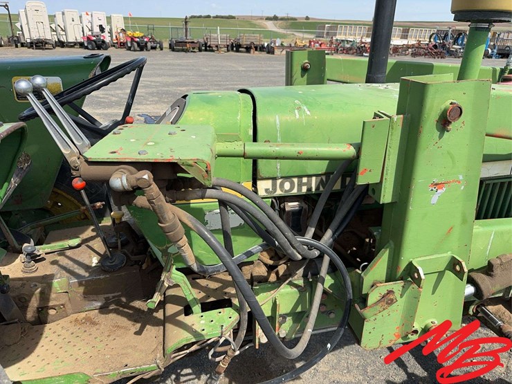 1984-john-deere-2750-image-14