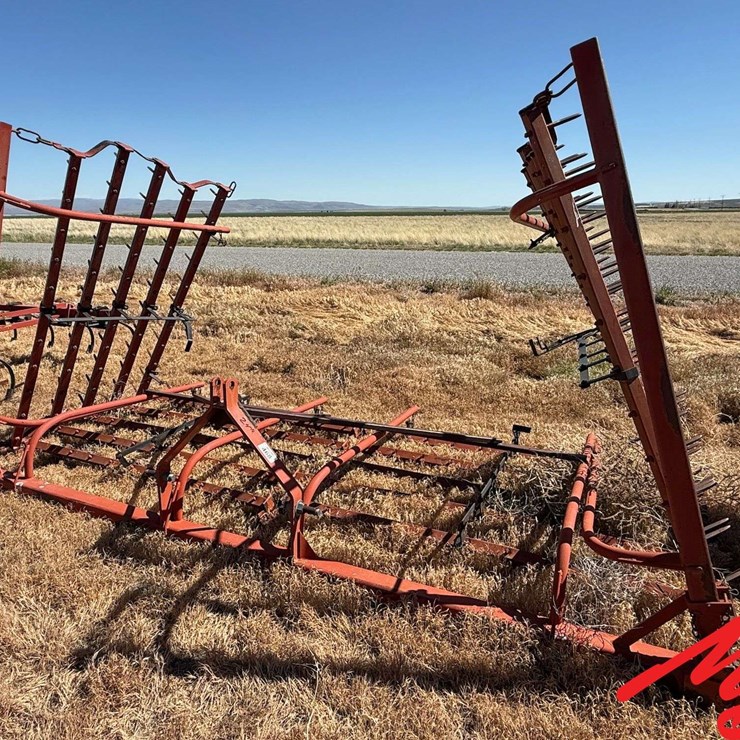24' Spike Tooth Harrow