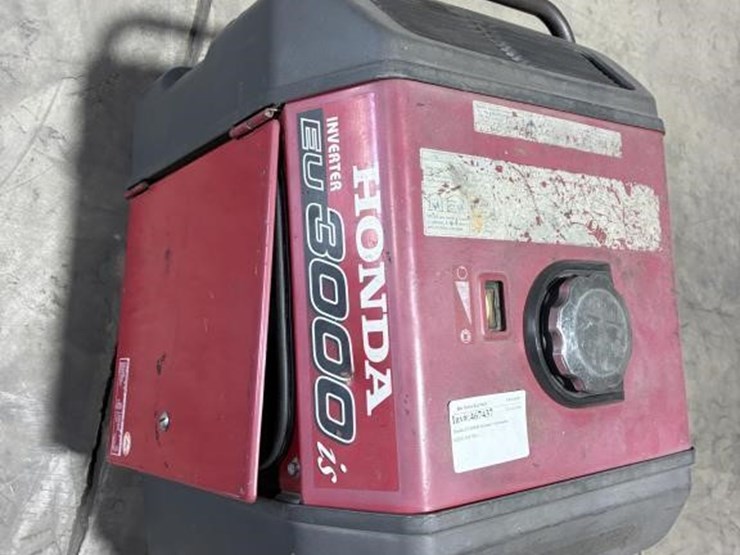 honda-eu3000is-image-8