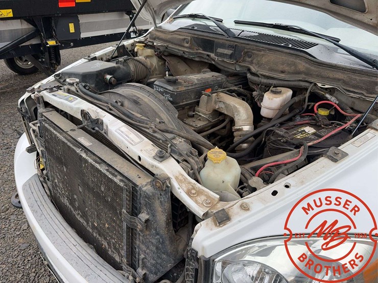 2006-dodge-ram-3500-image-34