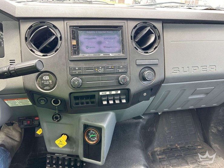 2019-ford-f750-image-18