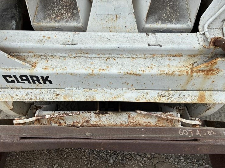 bobcat-530-image-8