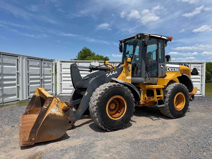 2013-deere-544k-image-1