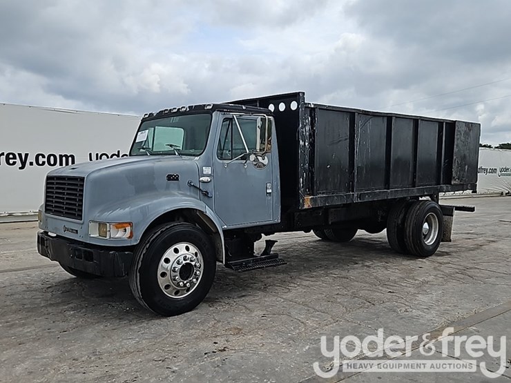 2000-international-4700-image-1