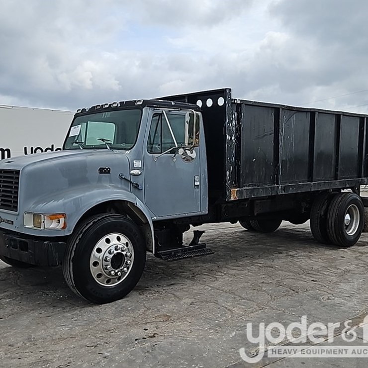 2000 INTERNATIONAL 4700