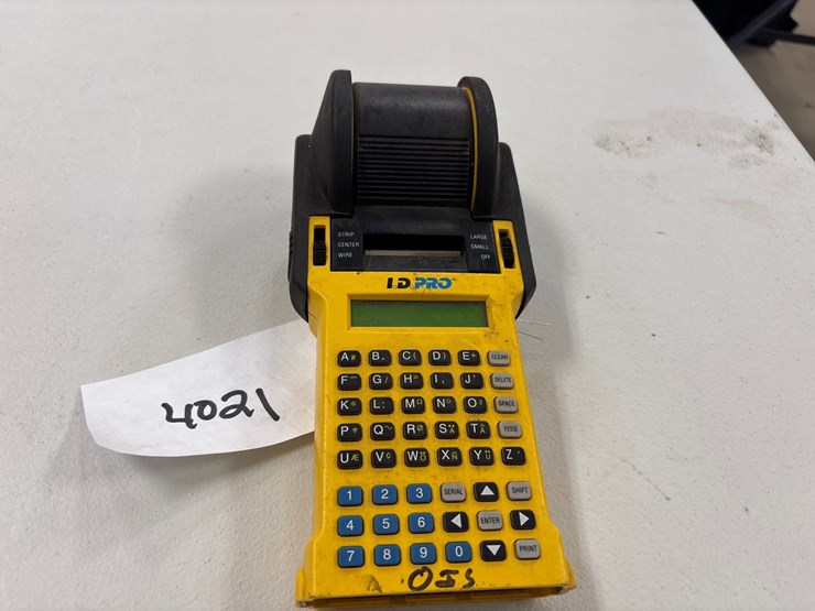 #4021-•-i.d.pro-wire-marker-printer-and-extech-insturments-light-meter-image-2