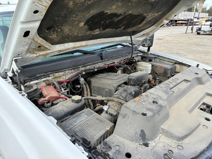 2012-gmc-3500hd-image-7