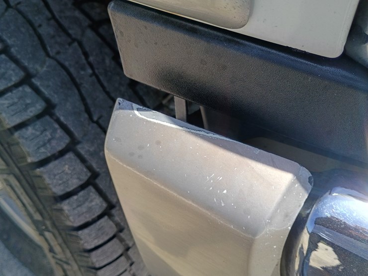 2005-gmc-sierra-2500-image-105