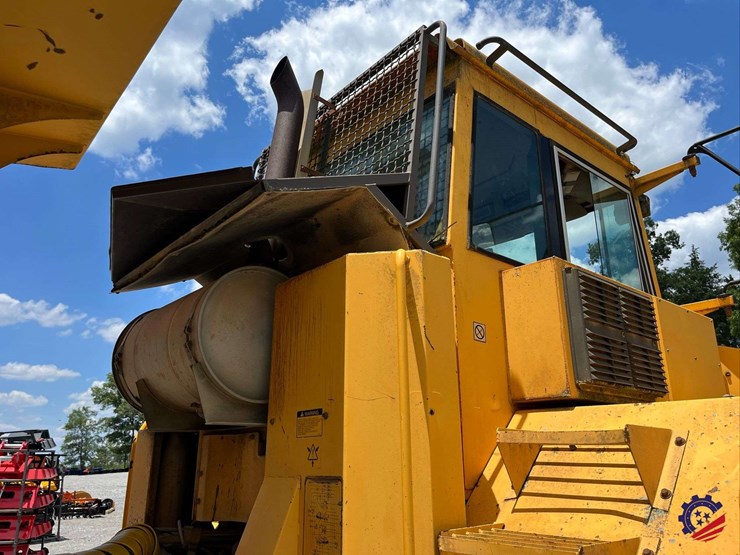1997-volvo-a35c-image-39