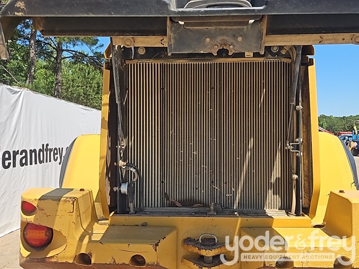 2012-caterpillar-930k-image-24