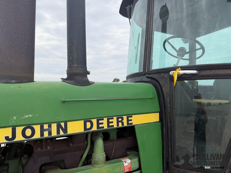 1983-john-deere-4450-image-19