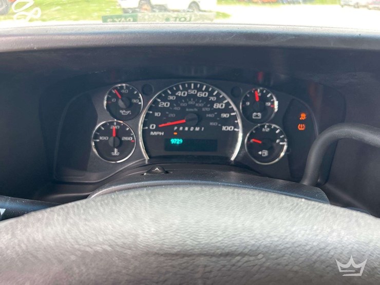 2011-chevrolet-express-2500-image-16