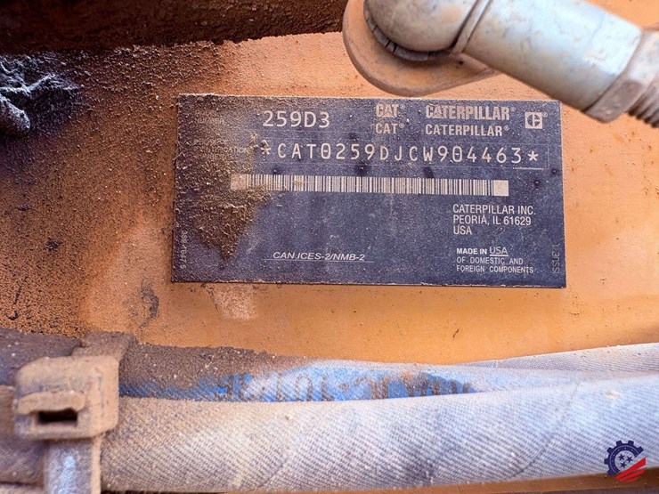 2020-caterpillar-259d3-image-54